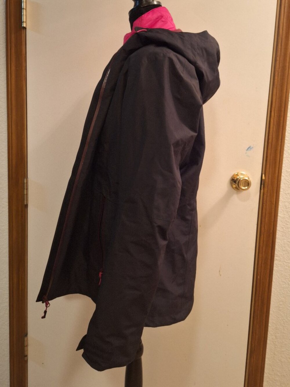 Rain jacket - Picture 2 of 4